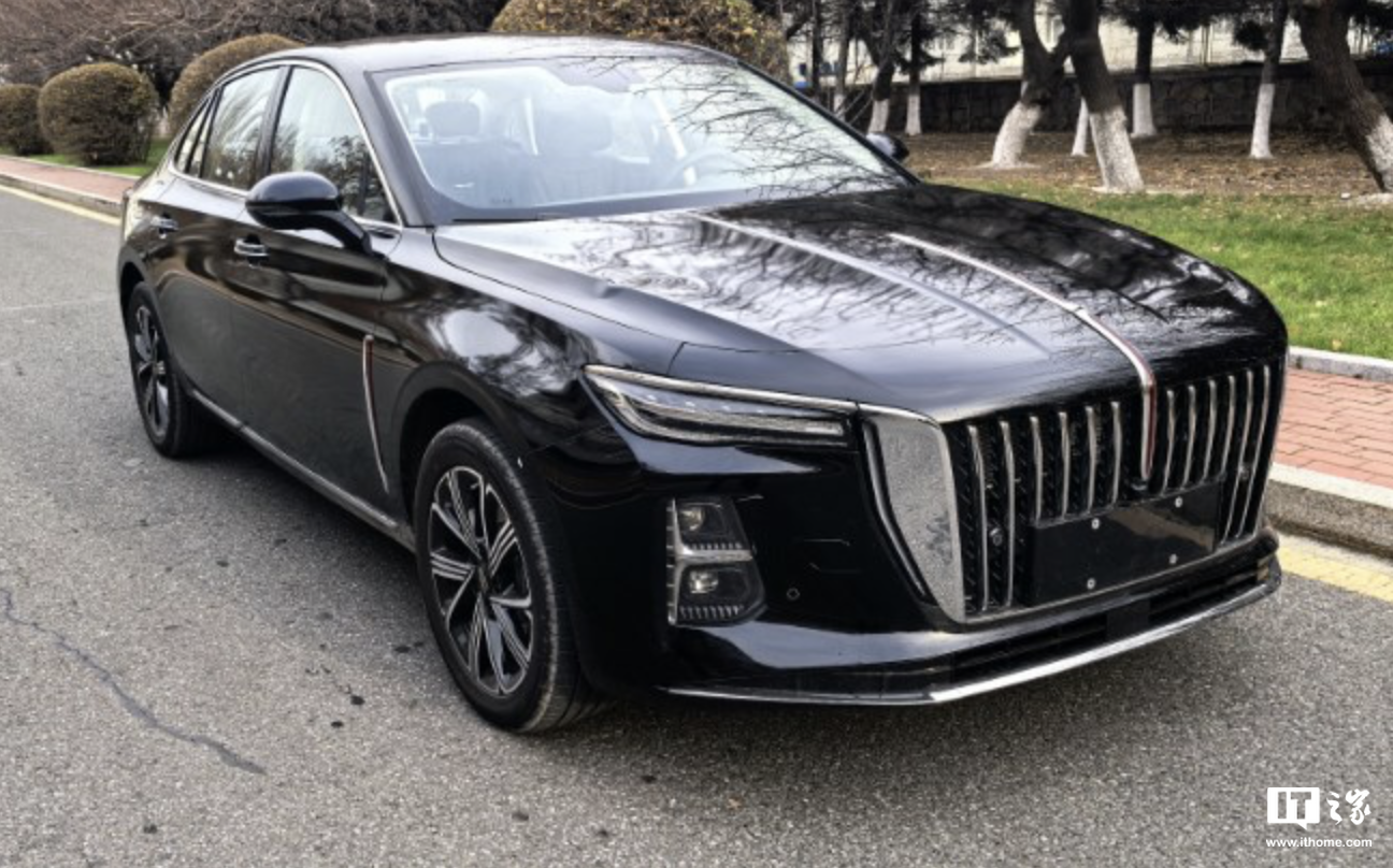 一汽红旗 H5 PHEV 开启盲订：搭载 1.5T 发动机、匹配磷酸铁锂电池图片